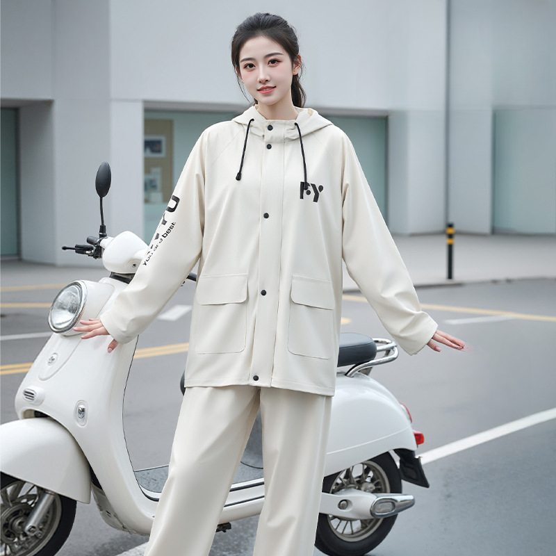 بدلة مطر مقاومة للعواصف ومضادة - مراجعة Fishing Rain Suit وسعره