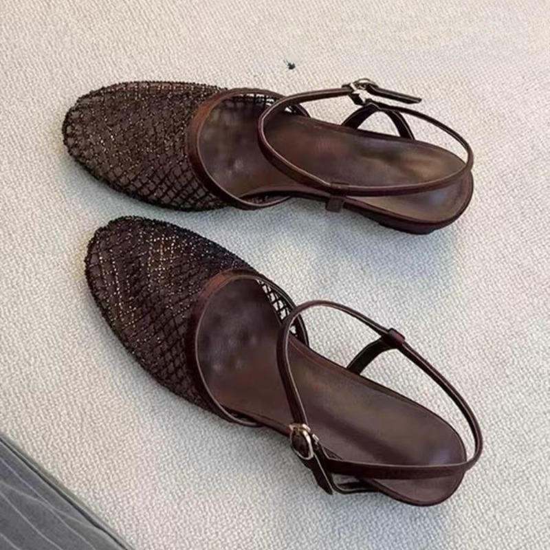 صنادل نسائية جديدة 2026 بكعب و - مراجعة Fishing Belt وسعره